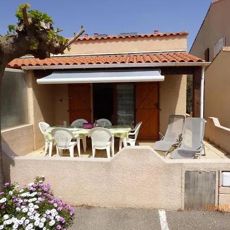 Pavillon T2, Cabine, Mezzanine, Holiday home *