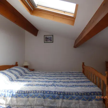 Pavillon T2, Cabine, Mezzanine,